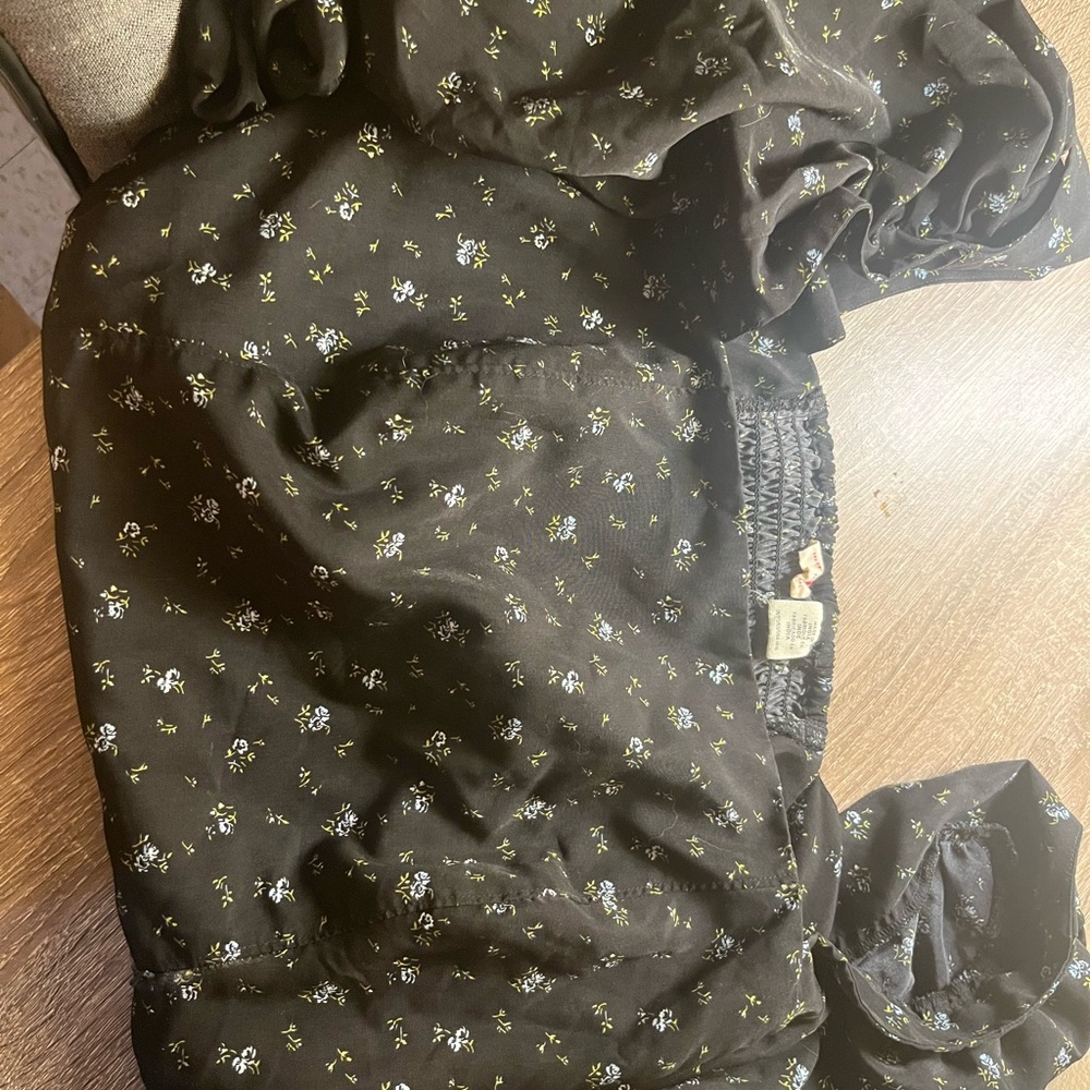 Levi's Black and White Floral Blouse